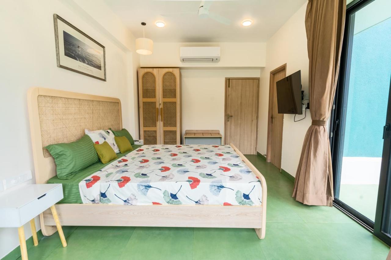 Villa Reverie - Ultra Modern Villa 200 Metres To Prestine Beach Betalbatim Exterior photo